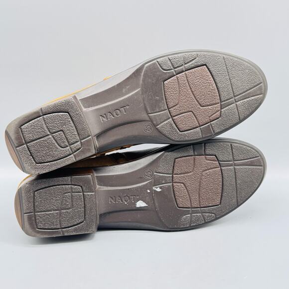 Naot Boots Womens 8 Brown Tan Suede Leather Helm Ankle Side Zip Low Heel Comfort - Picture 8 of 10